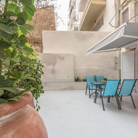 The Courtyard Oasis Apartamento Atenas Exterior foto