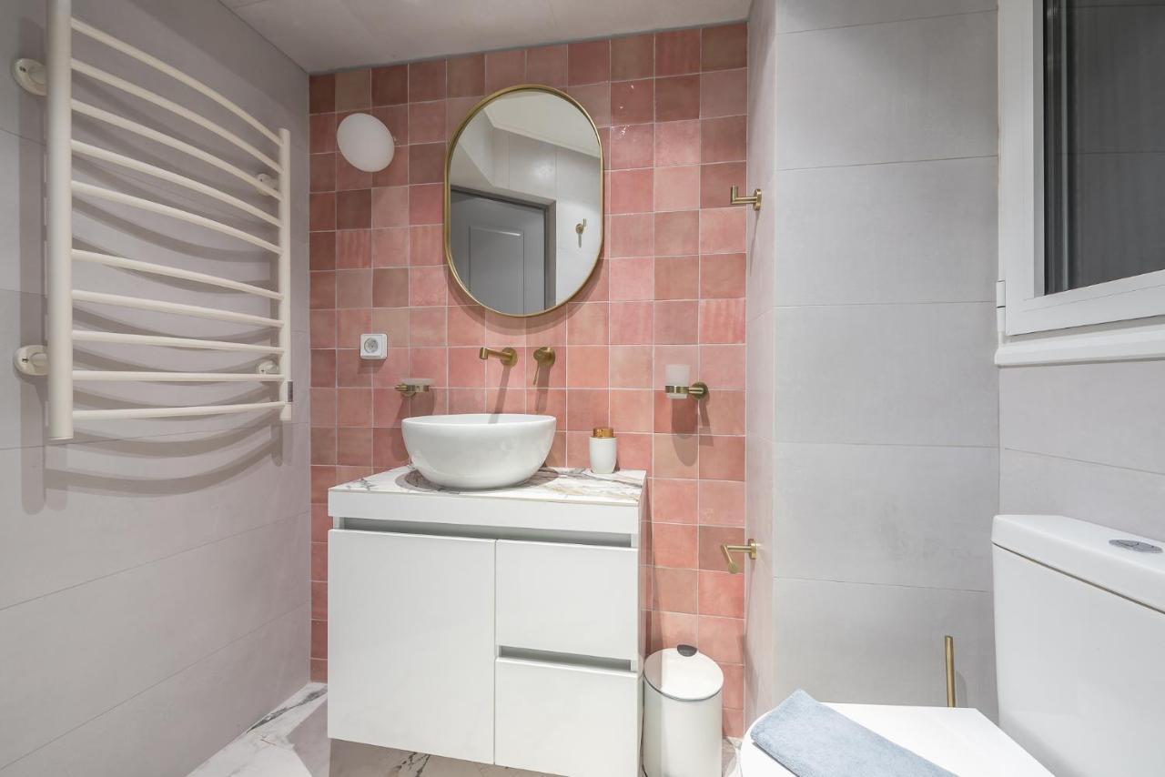 The Courtyard Oasis Apartamento Atenas Exterior foto