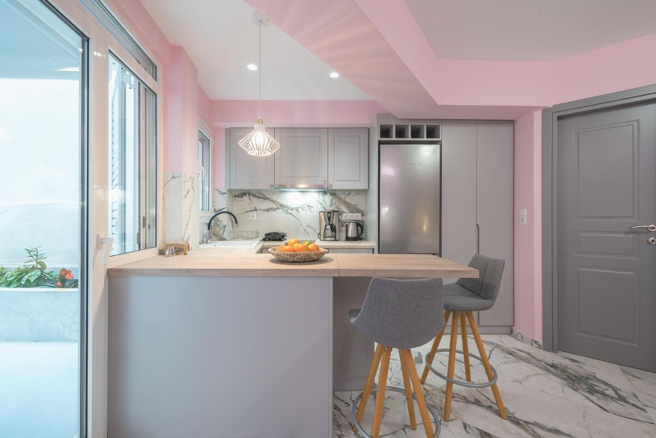 The Courtyard Oasis Apartamento Atenas Exterior foto