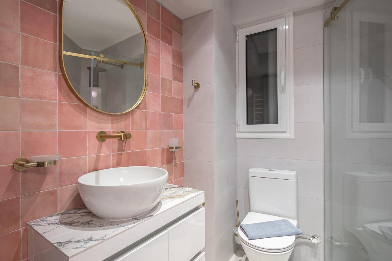 The Courtyard Oasis Apartamento Atenas Exterior foto