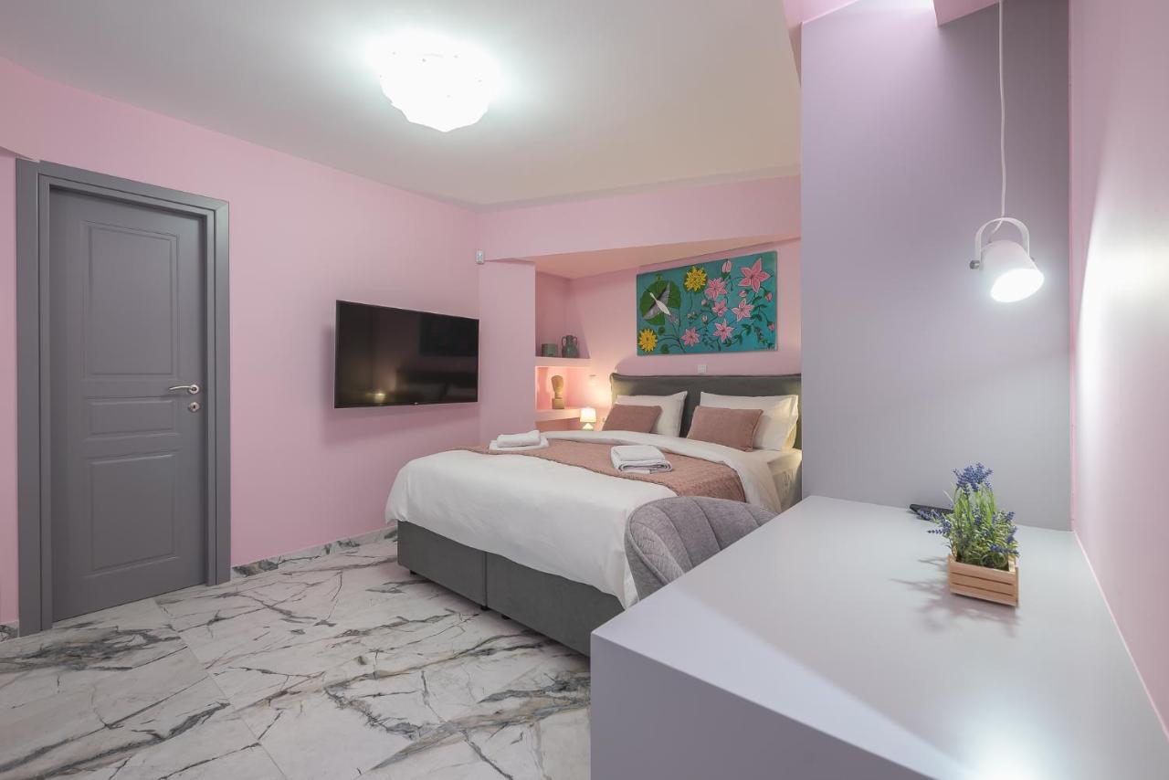 The Courtyard Oasis Apartamento Atenas Exterior foto