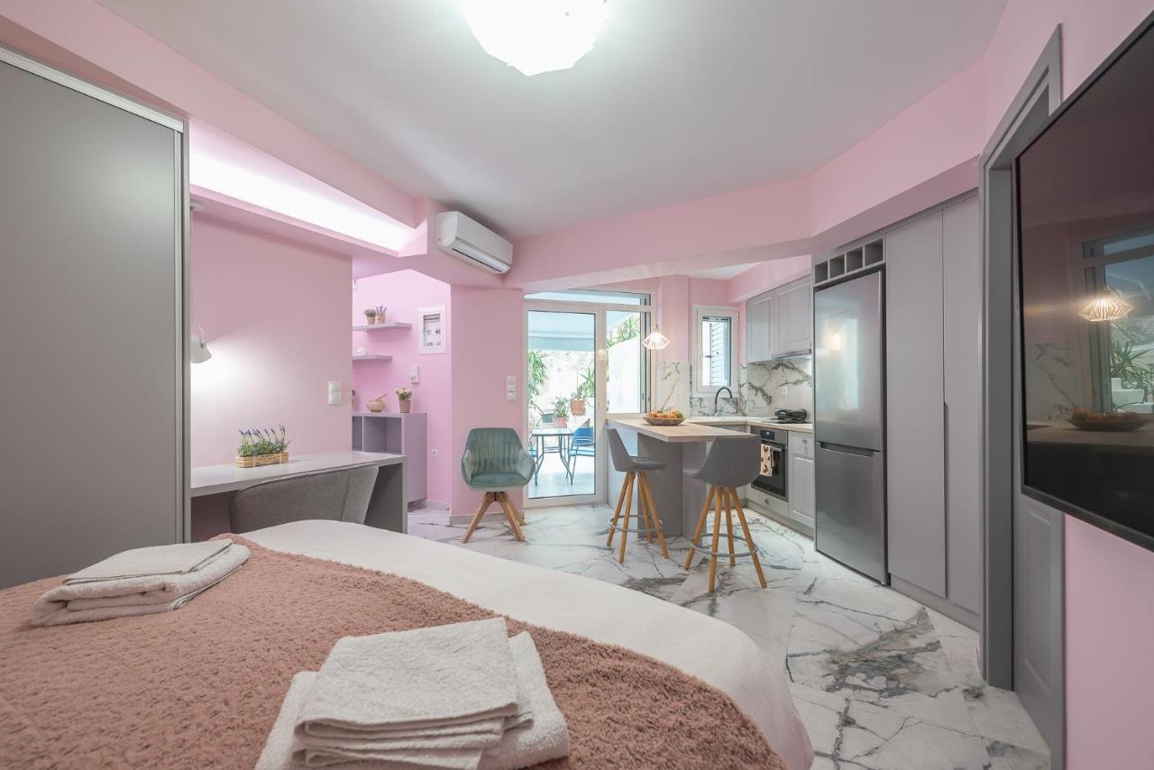 The Courtyard Oasis Apartamento Atenas Exterior foto