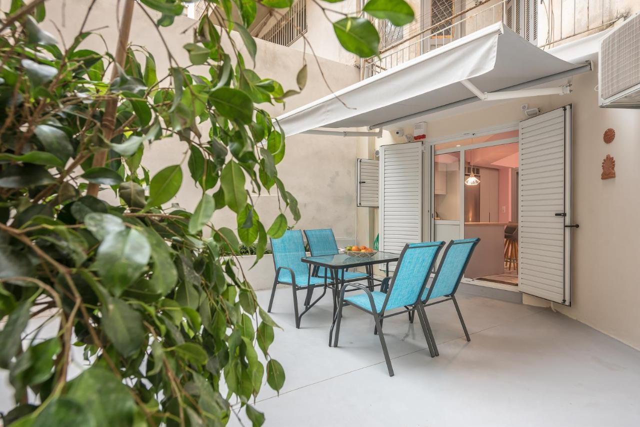 The Courtyard Oasis Apartamento Atenas Exterior foto
