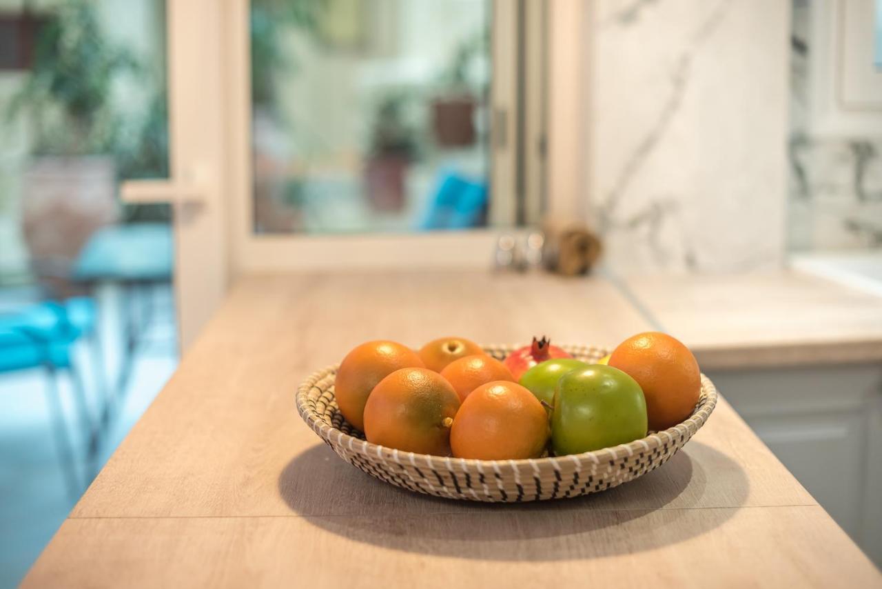 The Courtyard Oasis Apartamento Atenas Exterior foto